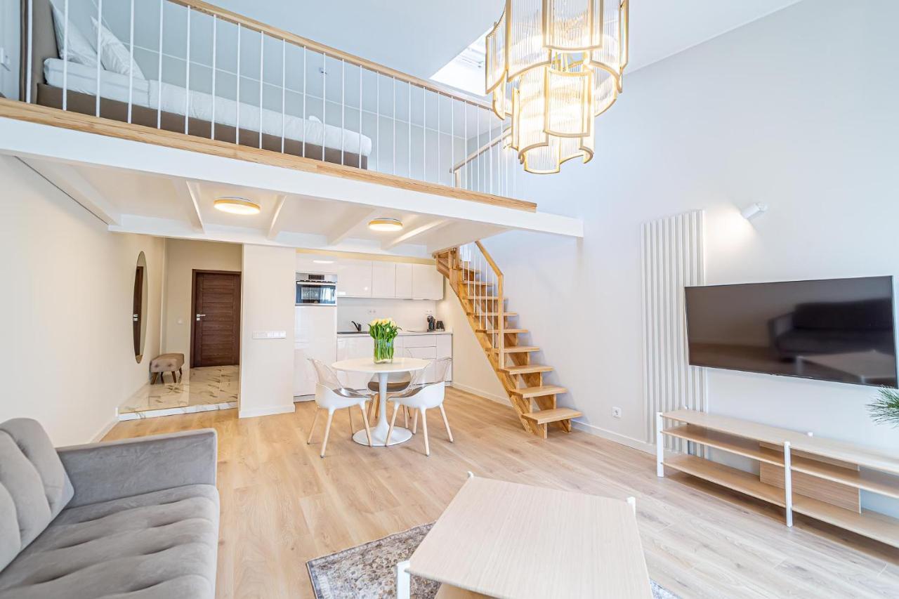 Modern Loft Apartment W/Free Parking No.2 Marijampolė Buitenkant foto